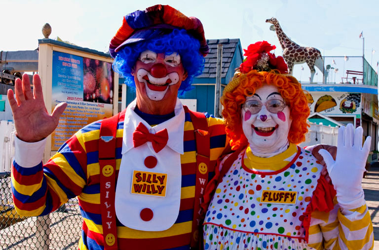 Clown couple copy